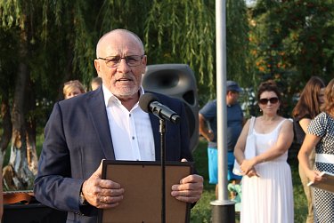 Иван Дикман: «Оказывать поддержку всем, кто в ней нуждается»